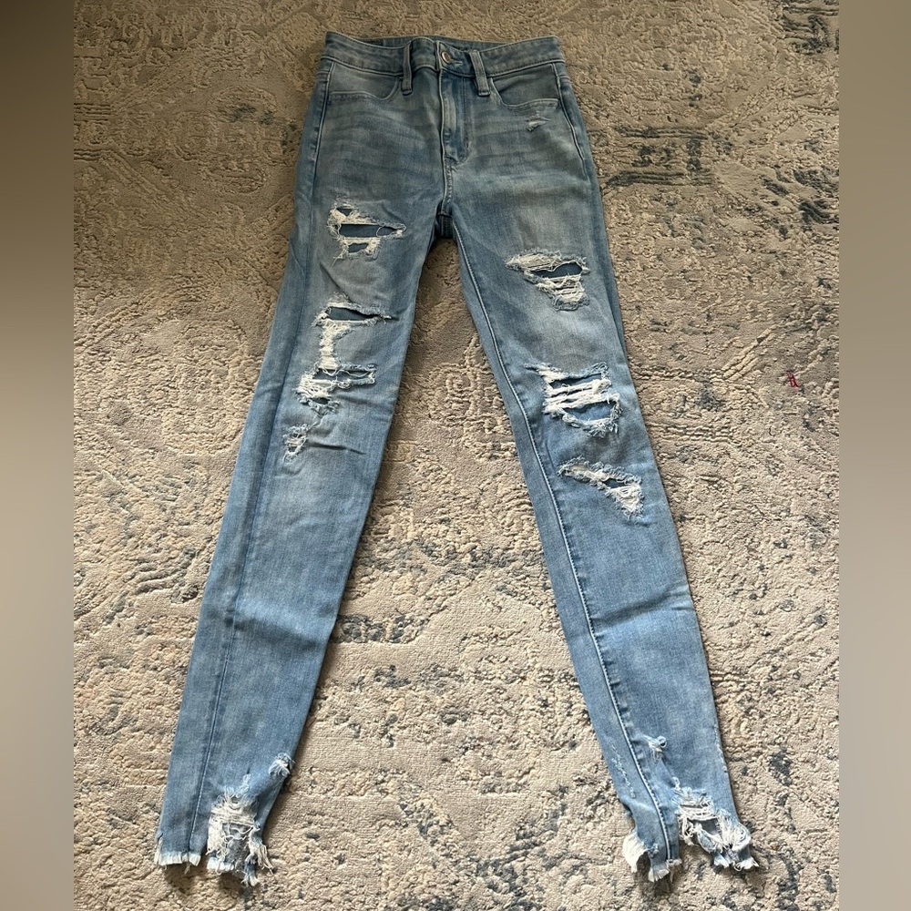AE 360 Next Level Stretch Super Hi-Rise Distressed/Ripped Jegging - Size 00R